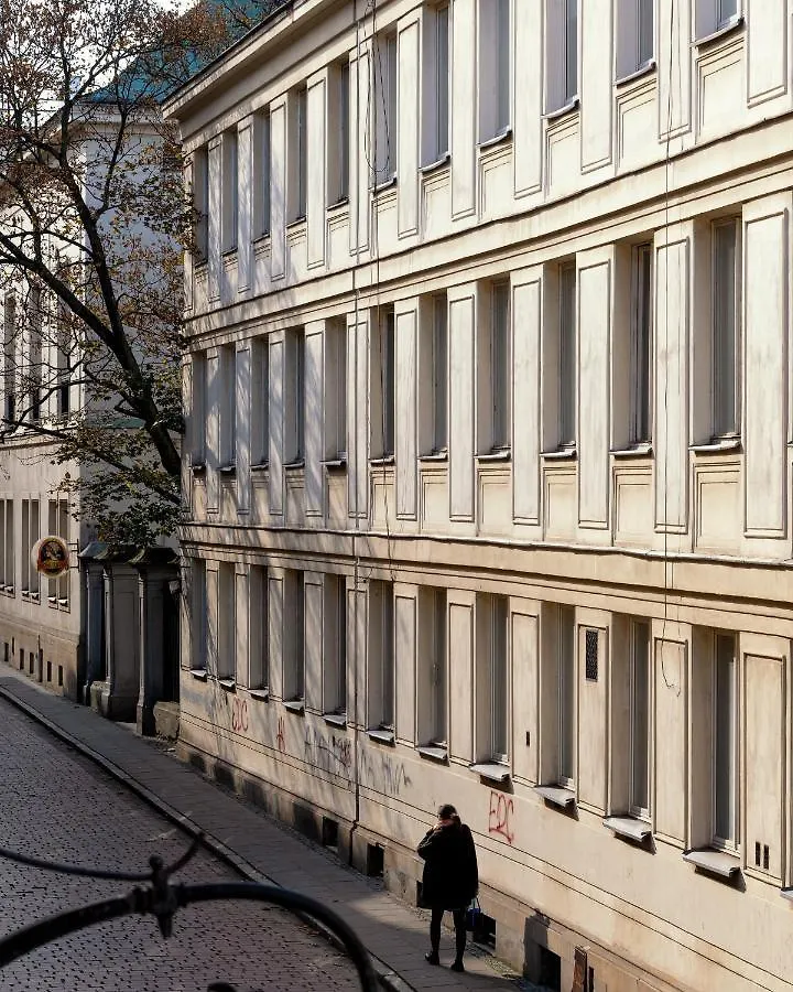 Two Bedroom Apartment For 6 People Warszawa